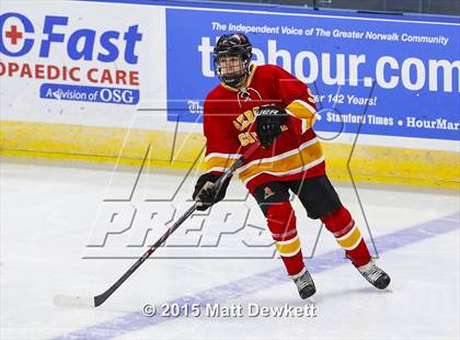Thumbnail 3 in Notre Dame Catholic vs. Bergen Catholic (Notre Dame New Year's Invitational Semifinal) photogallery.