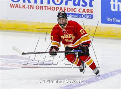 Thumbnail 3 in Notre Dame Catholic vs. Bergen Catholic (Notre Dame New Year's Invitational Semifinal) photogallery.