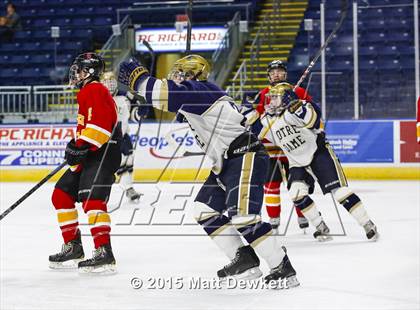 Thumbnail 3 in Notre Dame Catholic vs. Bergen Catholic (Notre Dame New Year's Invitational Semifinal) photogallery.