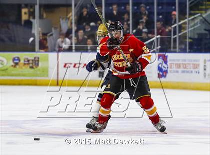 Thumbnail 1 in Notre Dame Catholic vs. Bergen Catholic (Notre Dame New Year's Invitational Semifinal) photogallery.