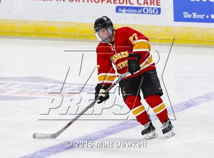Thumbnail 1 in Notre Dame Catholic vs. Bergen Catholic (Notre Dame New Year's Invitational Semifinal) photogallery.