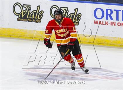 Thumbnail 3 in Notre Dame Catholic vs. Bergen Catholic (Notre Dame New Year's Invitational Semifinal) photogallery.