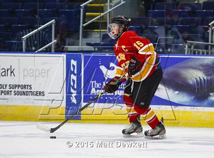 Thumbnail 1 in Notre Dame Catholic vs. Bergen Catholic (Notre Dame New Year's Invitational Semifinal) photogallery.