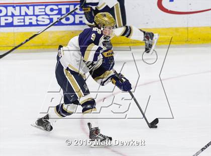 Thumbnail 3 in Notre Dame Catholic vs. Bergen Catholic (Notre Dame New Year's Invitational Semifinal) photogallery.