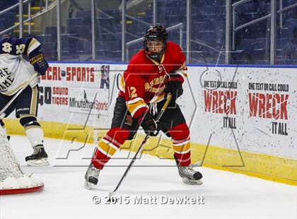 Thumbnail 3 in Notre Dame Catholic vs. Bergen Catholic (Notre Dame New Year's Invitational Semifinal) photogallery.