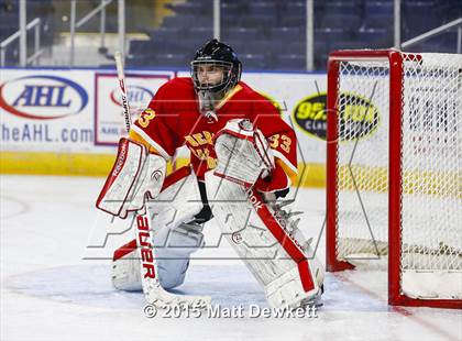 Thumbnail 3 in Notre Dame Catholic vs. Bergen Catholic (Notre Dame New Year's Invitational Semifinal) photogallery.
