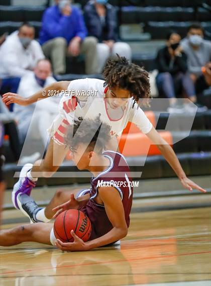 Thumbnail 1 in Riverview Sarasota vs Cardinal Mooney (Sarasota JV Classic) photogallery.