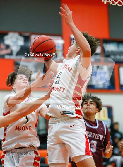 Thumbnail 3 in Riverview Sarasota vs Cardinal Mooney (Sarasota JV Classic) photogallery.