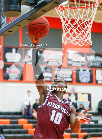 Thumbnail 2 in Riverview Sarasota vs Cardinal Mooney (Sarasota JV Classic) photogallery.