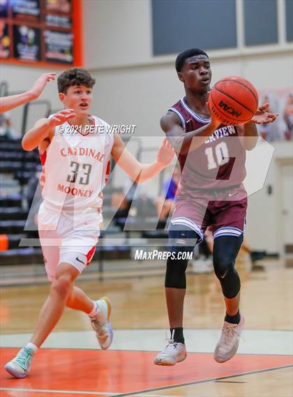 Thumbnail 1 in Riverview Sarasota vs Cardinal Mooney (Sarasota JV Classic) photogallery.
