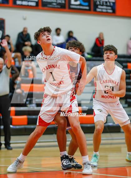 Thumbnail 3 in Riverview Sarasota vs Cardinal Mooney (Sarasota JV Classic) photogallery.