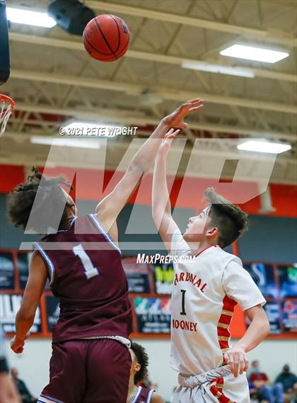 Thumbnail 3 in Riverview Sarasota vs Cardinal Mooney (Sarasota JV Classic) photogallery.