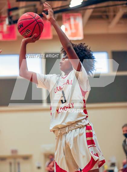 Thumbnail 3 in Riverview Sarasota vs Cardinal Mooney (Sarasota JV Classic) photogallery.