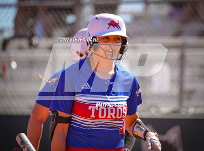 Thumbnail 2 in Mountain View vs. Casteel photogallery.