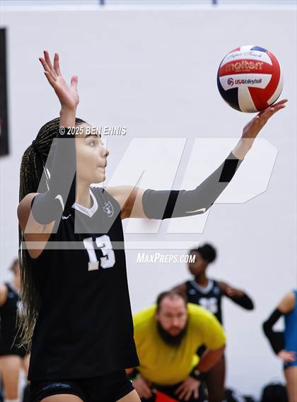 Thumbnail 2 in Lovett vs. East Paulding (You got Served) photogallery.
