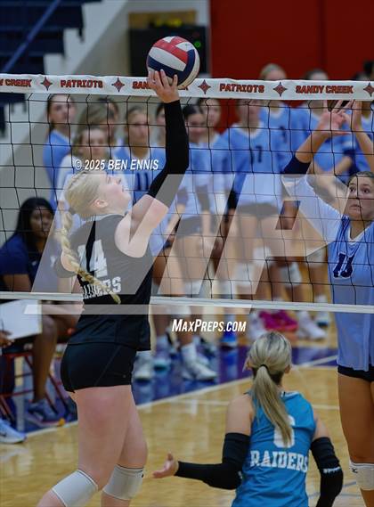 Thumbnail 2 in Lovett vs. East Paulding (You got Served) photogallery.