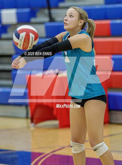 Thumbnail 1 in Lovett vs. East Paulding (You got Served) photogallery.