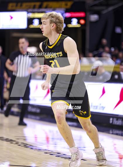 Thumbnail 1 in Chadwick vs St. Elizabeth (MSHSAA Class 1 Championship) photogallery.