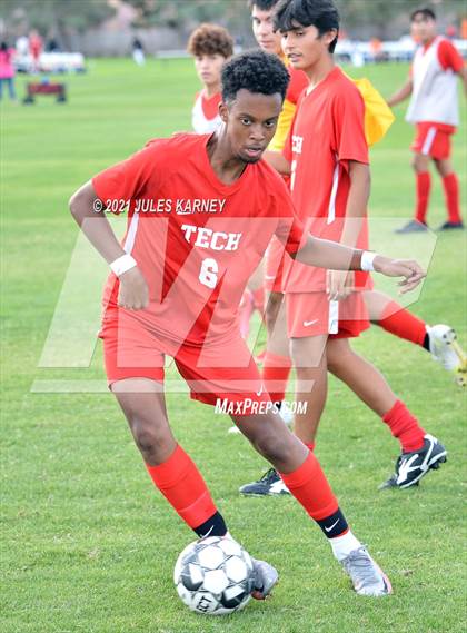 Thumbnail 1 in Southeast Career Tech vs Palo Verde (NIAA 5A Quarterfinal) photogallery.