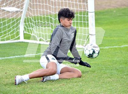 Thumbnail 1 in Southeast Career Tech vs Palo Verde (NIAA 5A Quarterfinal) photogallery.