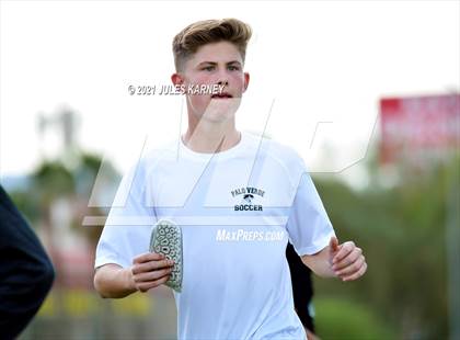 Thumbnail 1 in Southeast Career Tech vs Palo Verde (NIAA 5A Quarterfinal) photogallery.