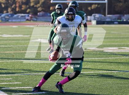Thumbnail 3 in Commack vs William Floyd photogallery.