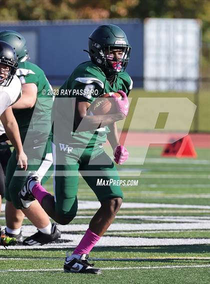 Thumbnail 2 in Commack vs William Floyd photogallery.