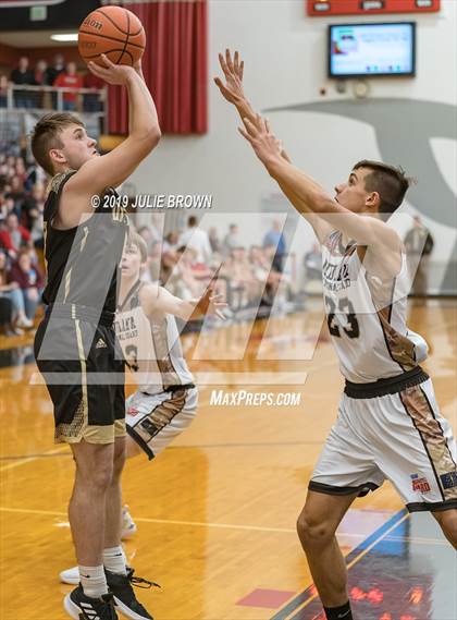Thumbnail 3 in Daleville @ Blackford photogallery.