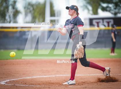 Thumbnail 3 in Desert Ridge @ Hamilton photogallery.