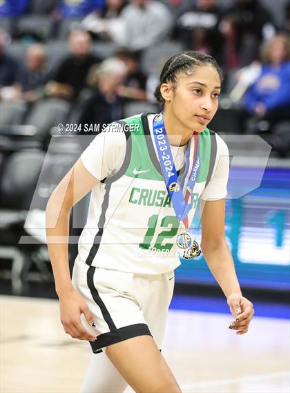Thumbnail 2 in Grossmont @ St. Bernard's (CIF State Division 4 Final) photogallery.