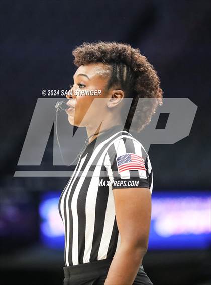 Thumbnail 1 in Grossmont @ St. Bernard's (CIF State Division 4 Final) photogallery.