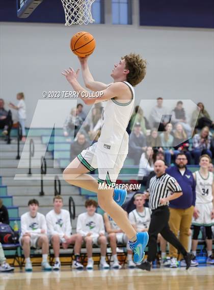 Thumbnail 1 in Ridgeline vs. Timpanogos (Eagle Holiday Shootout) photogallery.
