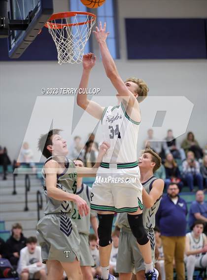 Thumbnail 3 in Ridgeline vs. Timpanogos (Eagle Holiday Shootout) photogallery.