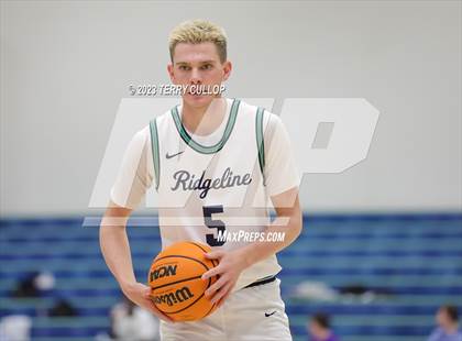Thumbnail 1 in Ridgeline vs. Timpanogos (Eagle Holiday Shootout) photogallery.