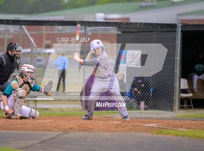 Thumbnail 3 in Deep Creek @ Hickory photogallery.