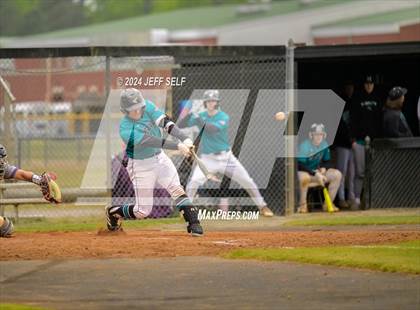 Thumbnail 3 in Deep Creek @ Hickory photogallery.