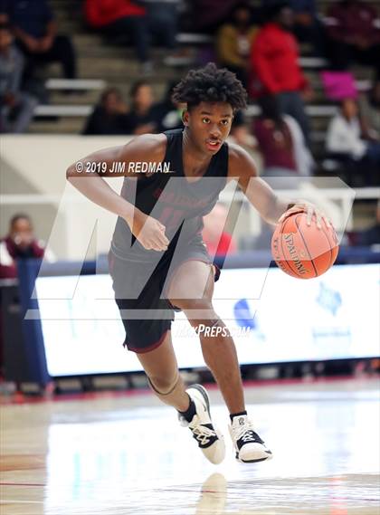 Thumbnail 2 in Summer Creek vs Atascocita (McDonald's Texas Invitational) photogallery.