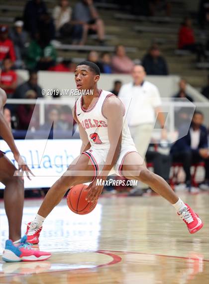 Thumbnail 2 in Summer Creek vs Atascocita (McDonald's Texas Invitational) photogallery.