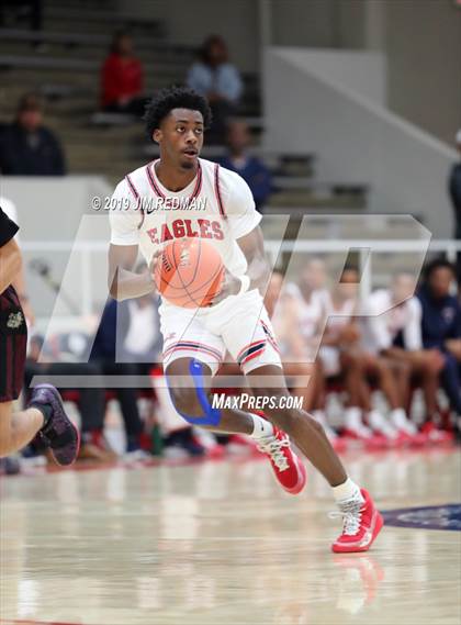 Thumbnail 3 in Summer Creek vs Atascocita (McDonald's Texas Invitational) photogallery.