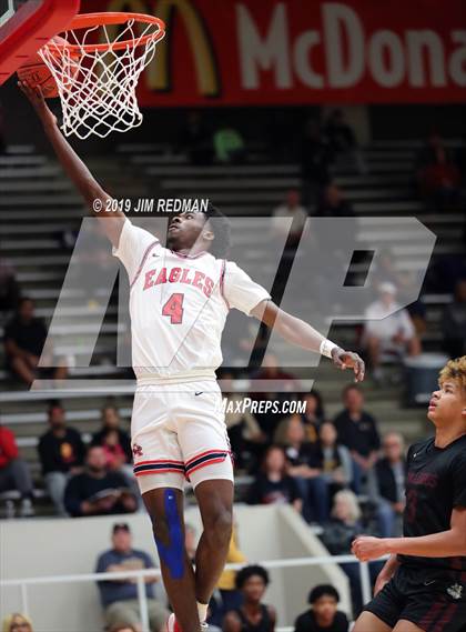 Thumbnail 1 in Summer Creek vs Atascocita (McDonald's Texas Invitational) photogallery.
