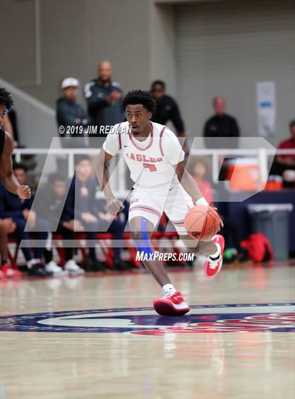 Thumbnail 2 in Summer Creek vs Atascocita (McDonald's Texas Invitational) photogallery.