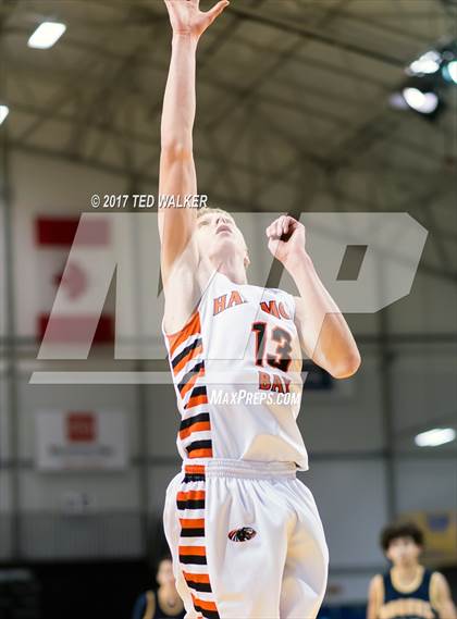 Thumbnail 1 in Half Moon Bay vs. Soquel (Warriors Nor-Cal Invitational) photogallery.