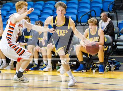 Thumbnail 2 in Half Moon Bay vs. Soquel (Warriors Nor-Cal Invitational) photogallery.