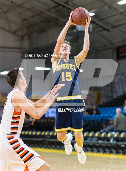 Thumbnail 2 in Half Moon Bay vs. Soquel (Warriors Nor-Cal Invitational) photogallery.