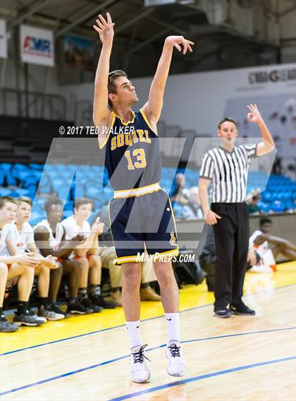 Thumbnail 2 in Half Moon Bay vs. Soquel (Warriors Nor-Cal Invitational) photogallery.