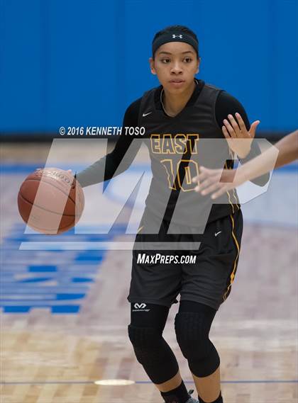 Thumbnail 3 in Plano East vs. Wagner (NISD Tournament Championship) photogallery.