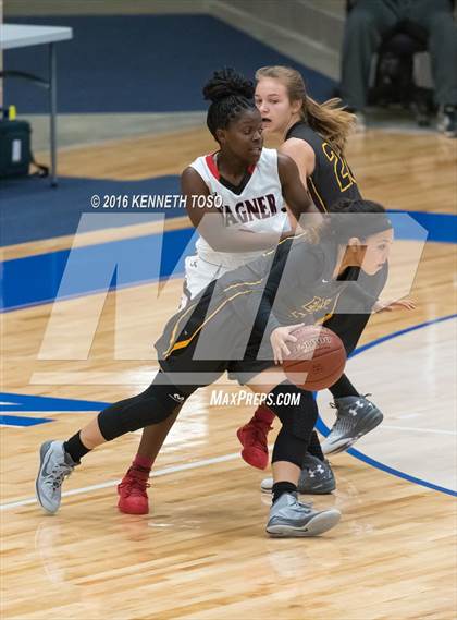 Thumbnail 3 in Plano East vs. Wagner (NISD Tournament Championship) photogallery.