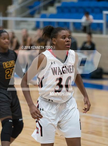 Thumbnail 3 in Plano East vs. Wagner (NISD Tournament Championship) photogallery.