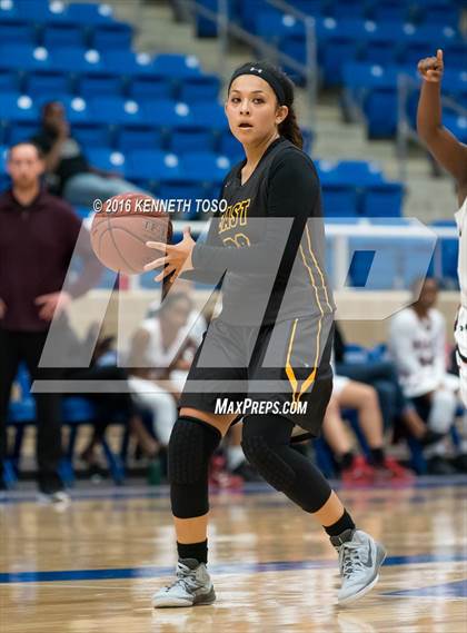 Thumbnail 3 in Plano East vs. Wagner (NISD Tournament Championship) photogallery.