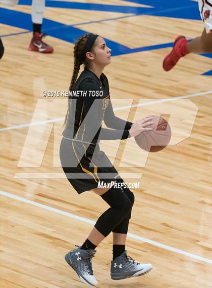 Thumbnail 2 in Plano East vs. Wagner (NISD Tournament Championship) photogallery.